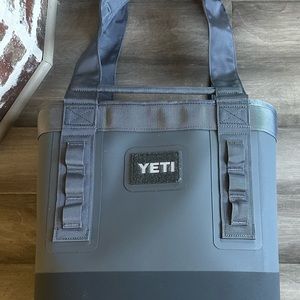 Yeti Camino 20
